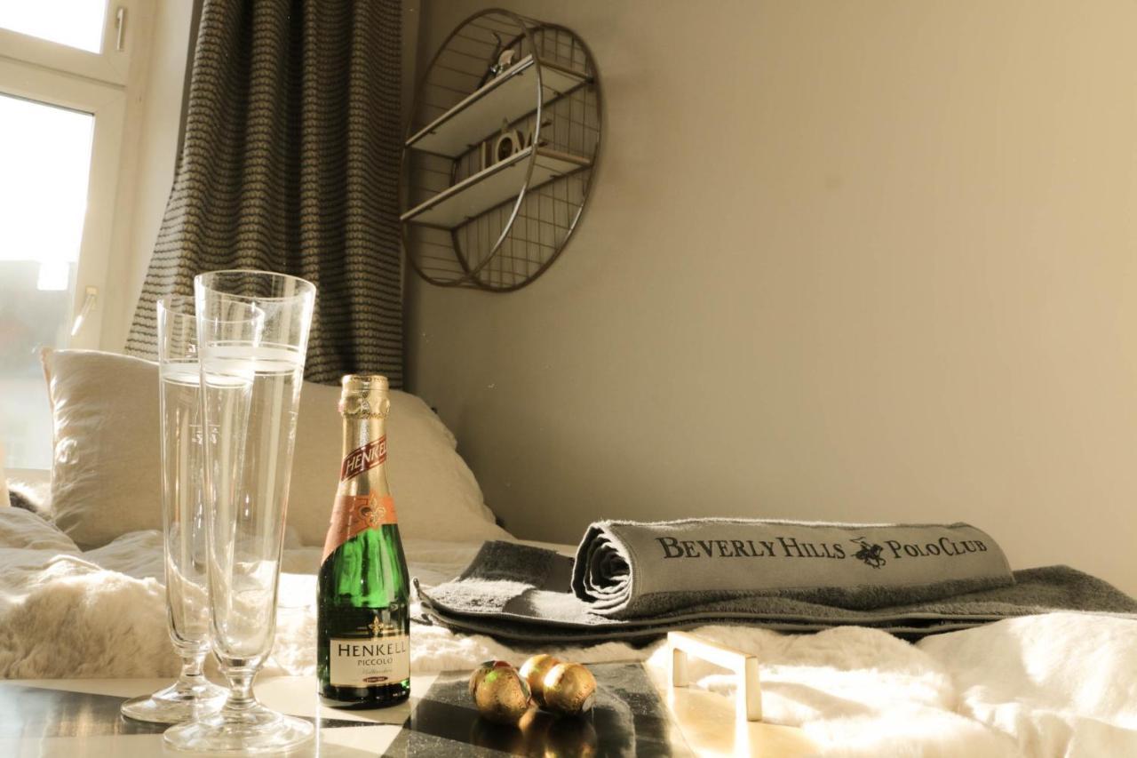 Charming Apartment: Only 10 Minutes To The Center Viyana Dış mekan fotoğraf